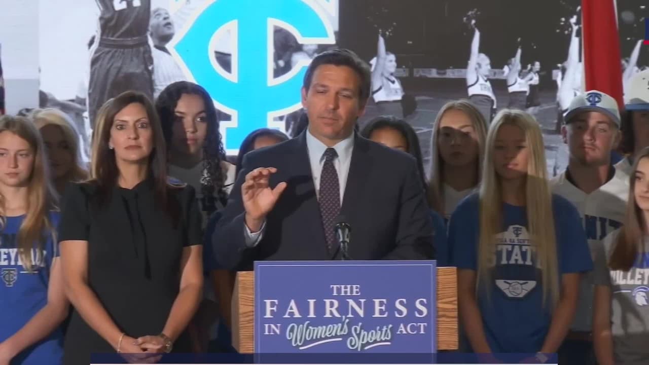 DeSantis firma ley que prohíbe a atletas femeninas transgénero participar en equipos deportivos de escuelas y universidades