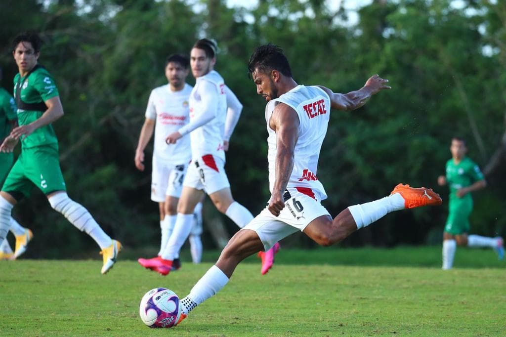 El Rebaño del ‘Midas’ venció por la mínima al conjunto lagunero con gol de JJ Macías. | El duelo se llevó a cabo en Cancún, Quintana Roo de cara al Guard1anes 2021. Macías marcó desde el 8’ con asistencia de Angulo.