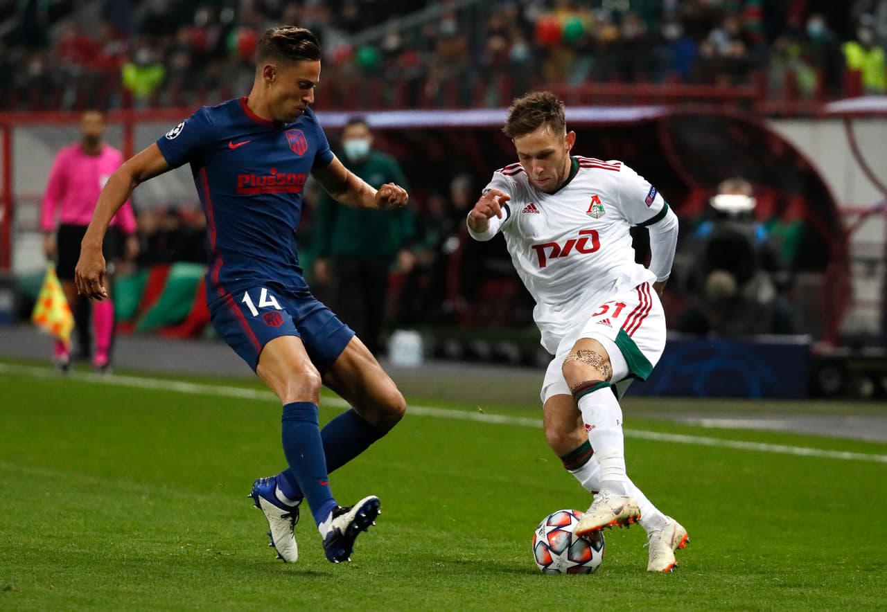 Tras igualar a un gol en Moscú, los del ‘Cholo’ cerraron con cuatro unidades la tercera fecha de la competición. | Héctor Herrera asistió a Giménez (18’) para que abriera el marcador. El empate llegó por la pena máxima cobrada por Miranchuk (25’) y cometida por el mexicano. El cuadro ruso llegó a dos unidades.