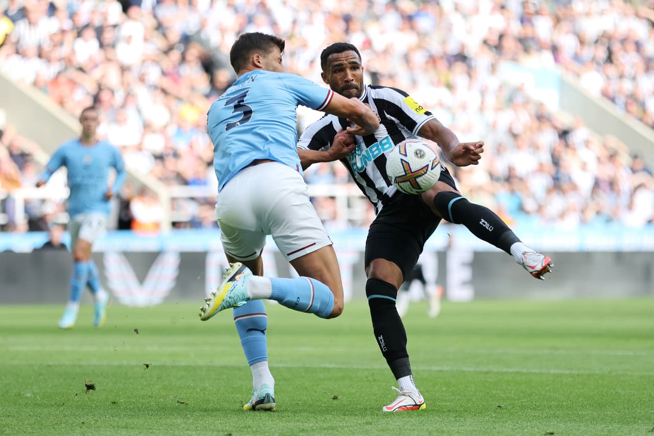 Los juegos de domingo de la Jornada 3 de la Premier League dejó los siguientes resultados: Leeds United 3-0 Chelsea, Newcastle 3-3 Manchester City y West Ham 0-2 Brighton.