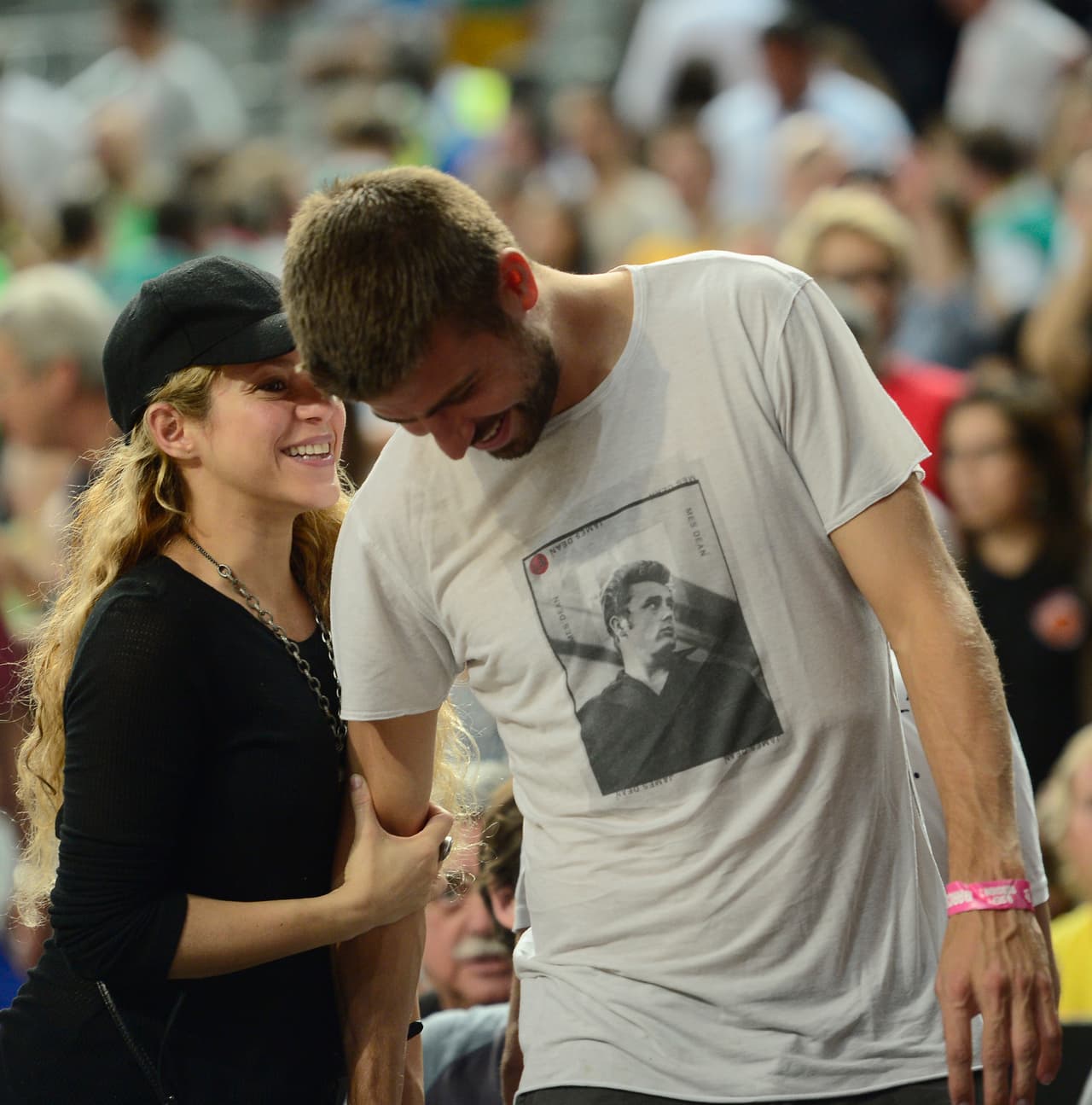 Estas fueron las palabras de la cantante: "Es del tipo de padre que cambia pañales y da mamilas y todas esas cosas, lo cual es maravilloso. Él es increíble".