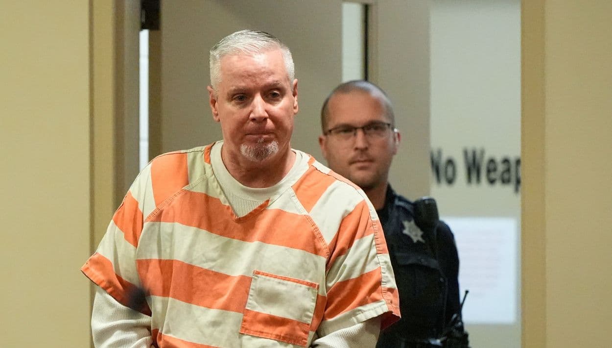 Padre de tirador de Georgia pide un nuevo juicio tras ser condenado por el tiroteo en una escuela en Atlanta