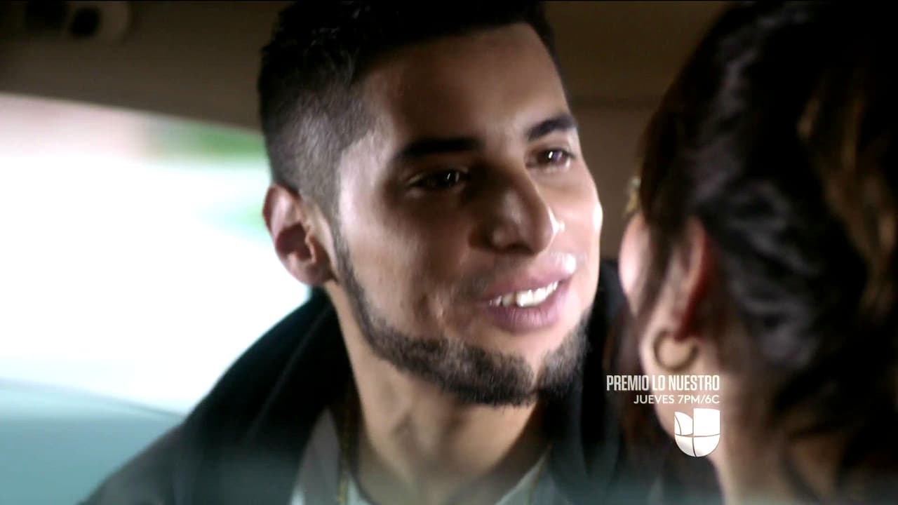 Él la motiva a que siga cosechando éxitos.