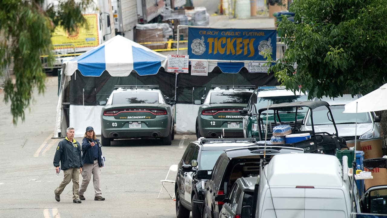 Un rifle AK-47, mensajes en Instagram y niños muertos: lo que sabemos del tiroteo en Gilroy