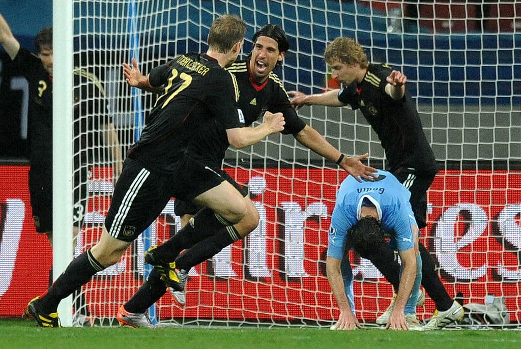 Alemania derrotó 3-2 a Uruguay en la pelea por el tercer lugar de Sudáfrica 2010, dando muestras de su poderío.