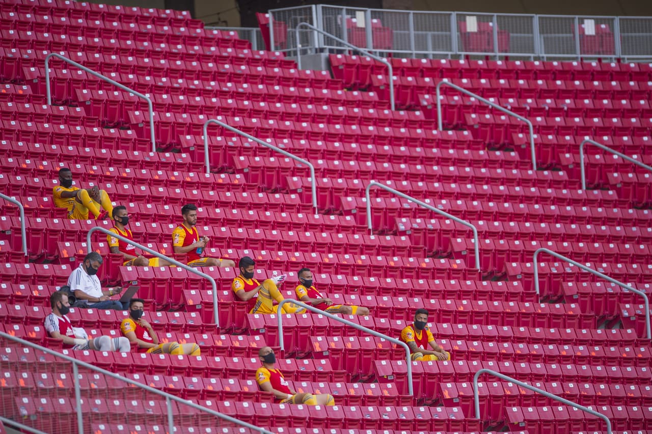 during the game Mazatlan FC vs Tigres UANL, corresponding to Group A of the GNP Cup for Mexico, at Akron Stadium, on Friday 3, July 2020. <br><br> durante el partido Mazatlan FC vs Tigres UANL, correspondiente al Grupo A de la Copa GNP por Mexico, en el Estadio Akron, el Viernes 03 de Julio de 2020.