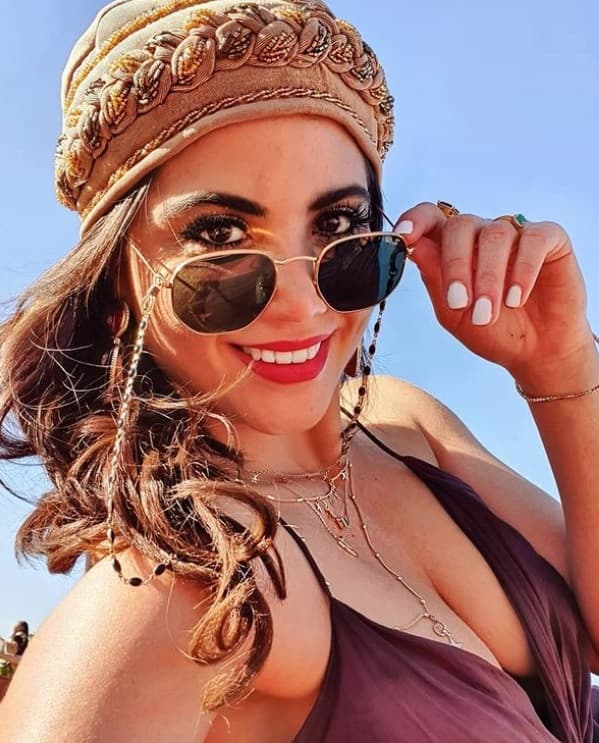 "Ya nos conocemos todos los que nos tenemos que conocer en ambas familias, tanto de su lado como del mío porque es parte de la vida. Es crecer, seguir adelante y compartir y estar donde quieres estar y con quien quieras".