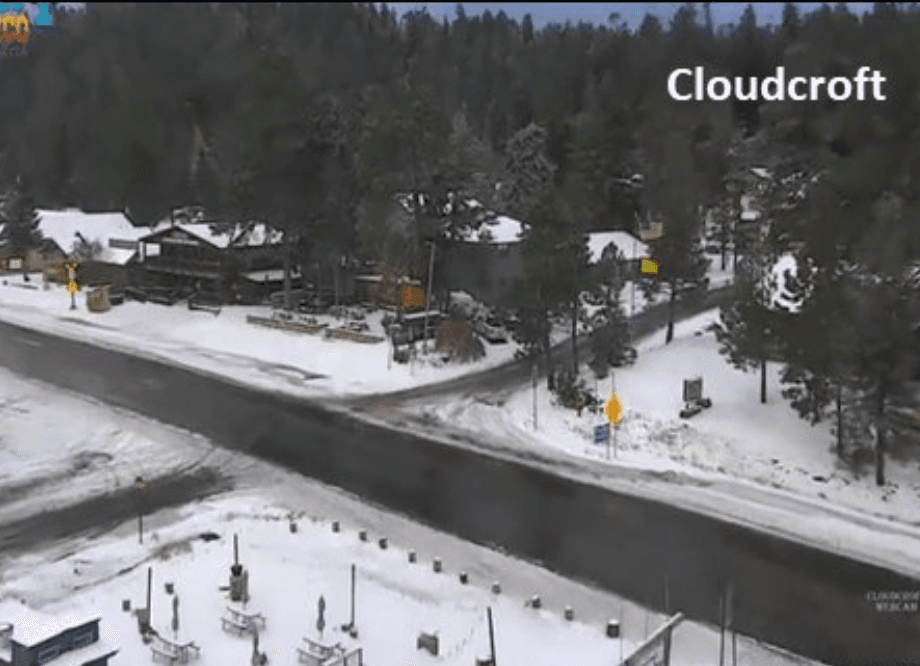 Otros condados como Del Río, Rocksprings y Kerrvile registran temperaturas cerca, en o por debajo del punto de congelación y tuvieron un aviso por helada que expiró a las 10 de la mañana.