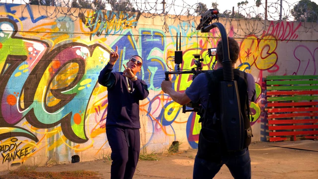 <b>‘Dura’</b> es el nuevo sencillo de
<b><a href="https://www.univision.com/especiales/premio-lo-nuestro">Daddy Yankee</a></b>, el cual pertenece a su albúm ‘El Disco Duro’, que está previsto que se estrene este año.