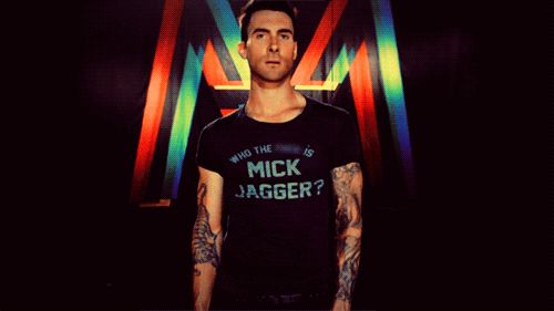 Adam en el video de 'Moves Like Jagger'