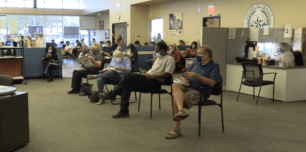 Más de 60,000 conductores podrían enfrentar una multa por registros de vehículos expirados