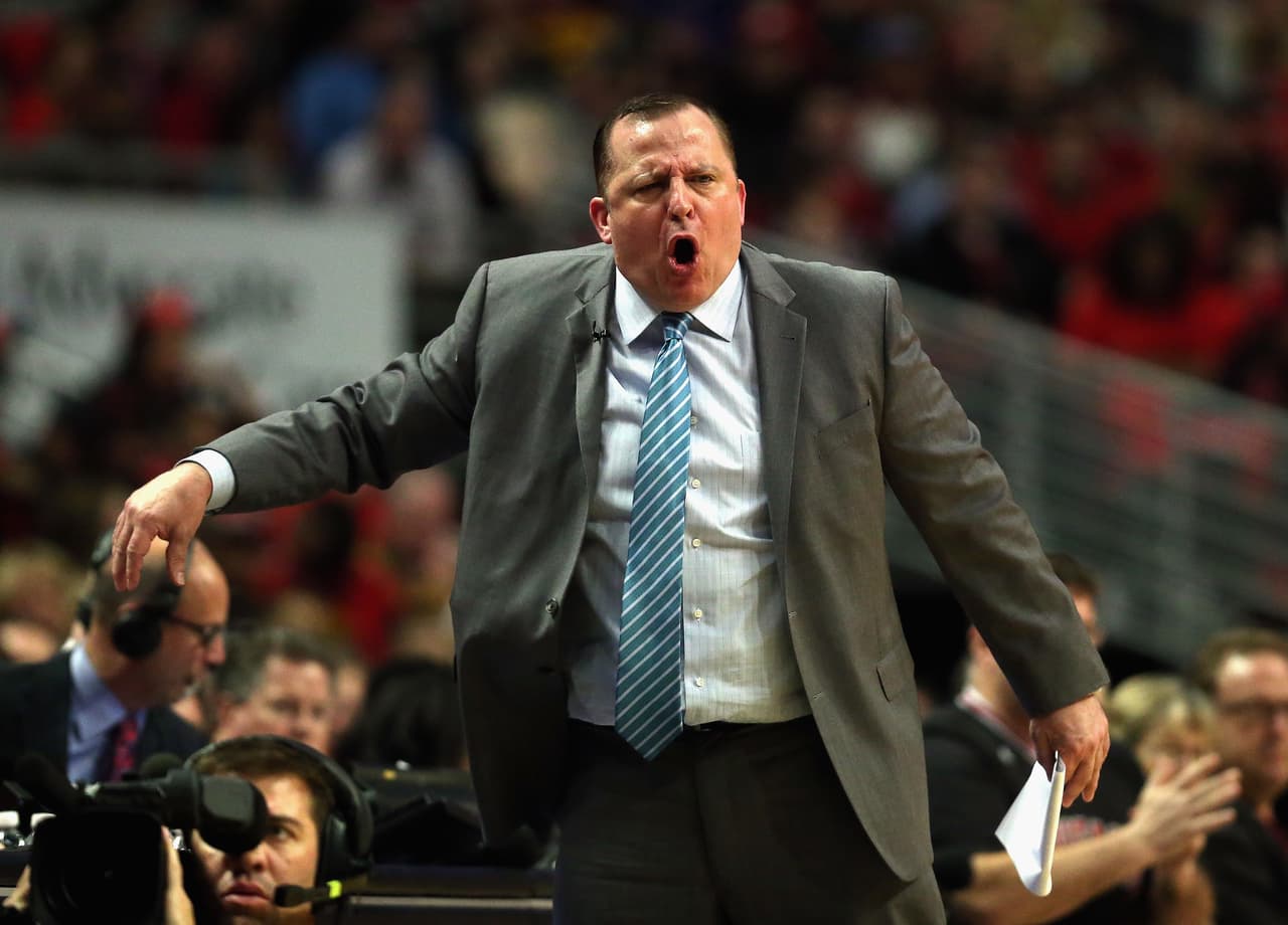 Despiden a Tom Thibodeau como entrenador de los Chicago Bulls