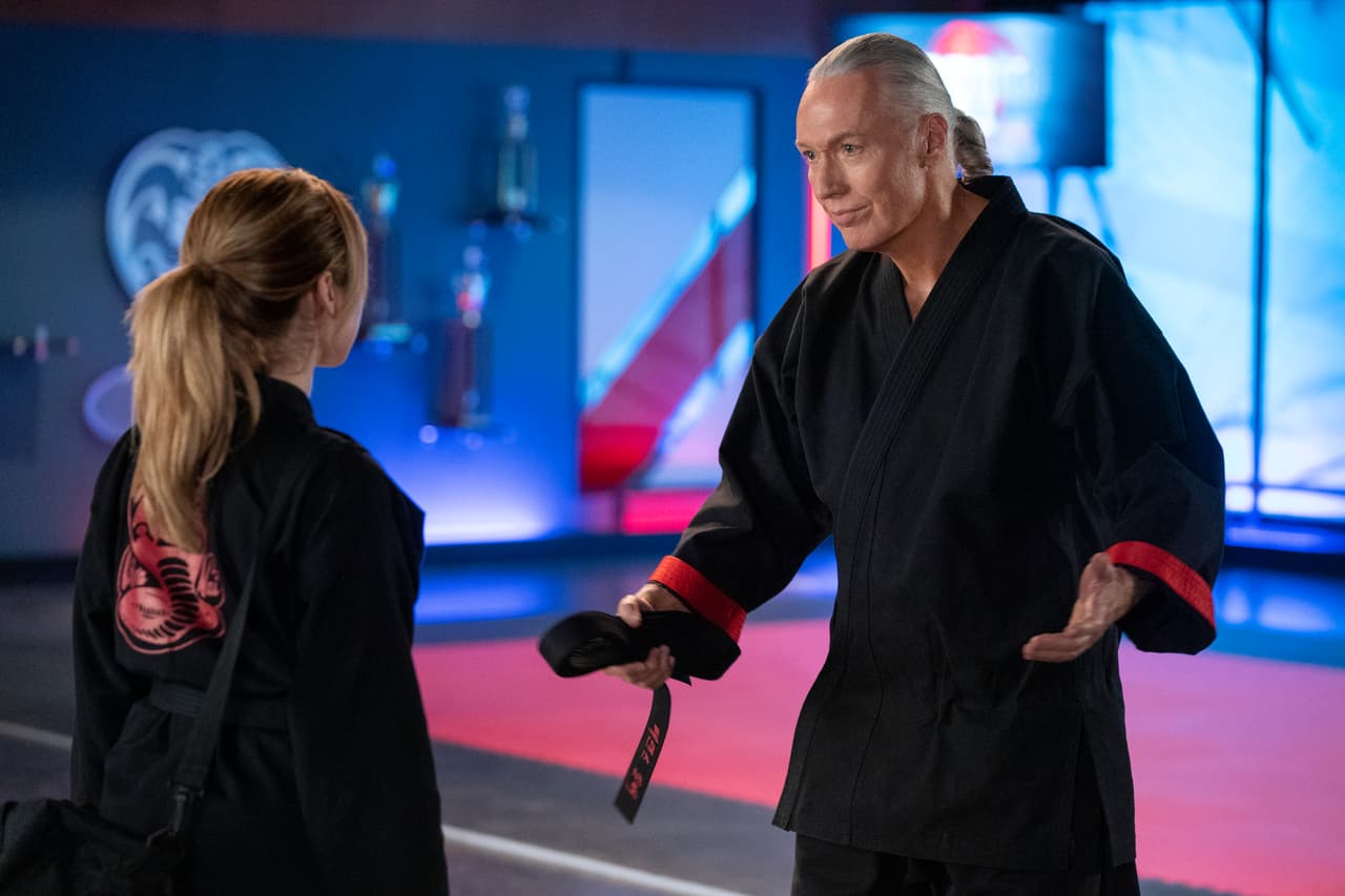 Terry Silver toda la quinta temporada hace cosas malas.