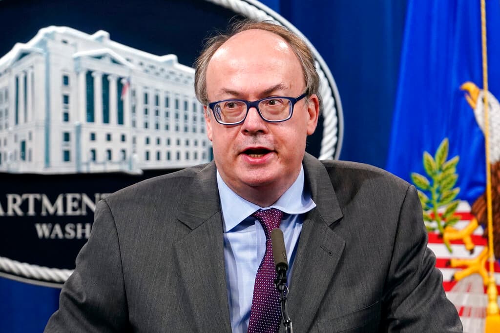 Jeffrey Clark, exfiscal general adjunto para la división civil y la división ambiental del departamento de Justicia durante el gobierno de Trump