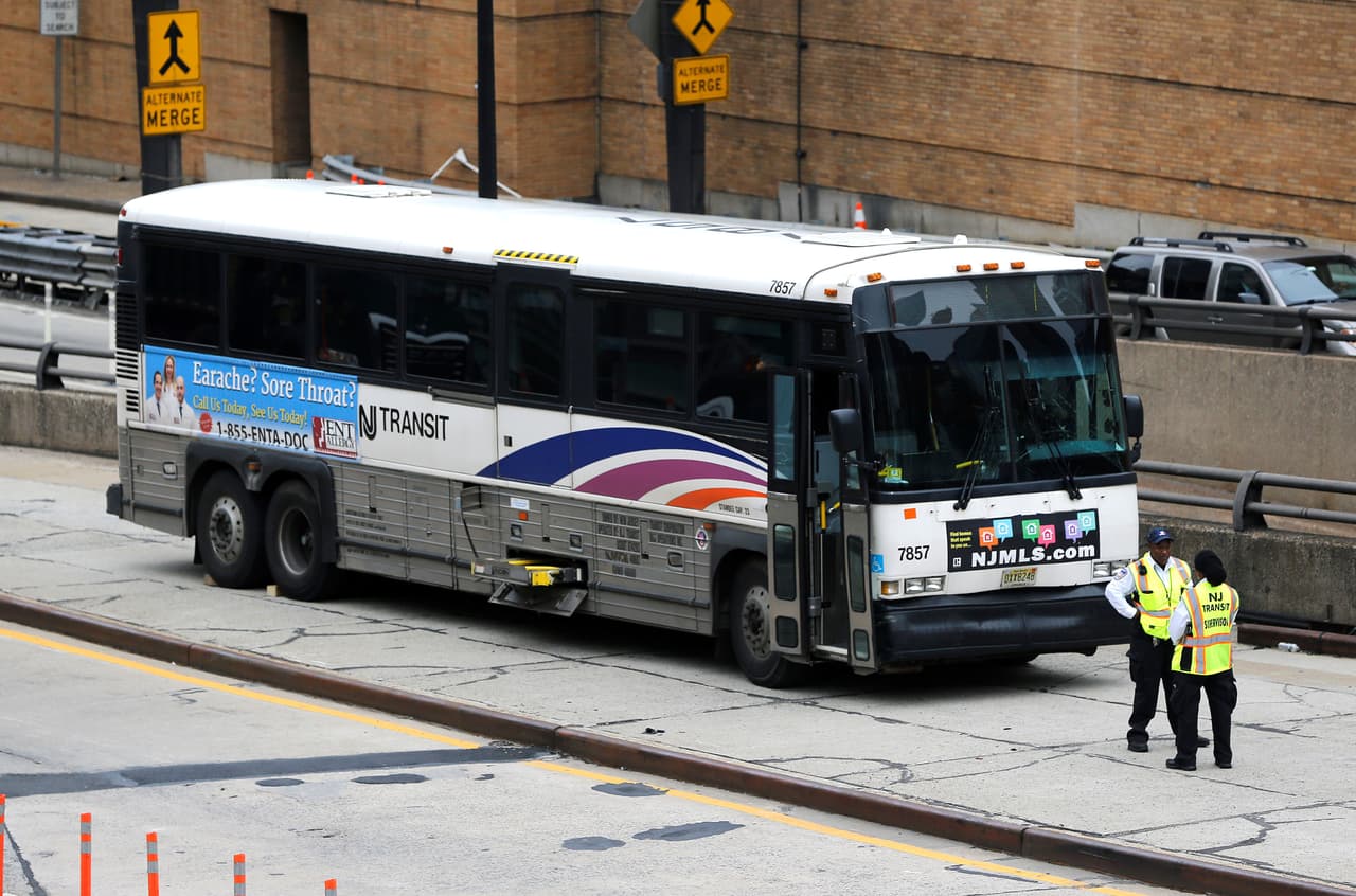 <b>NJ Transit: </b>No es obligatorio el uso de mascarillas, de acuerdo al Gobernado Phil Murphy.
<br>