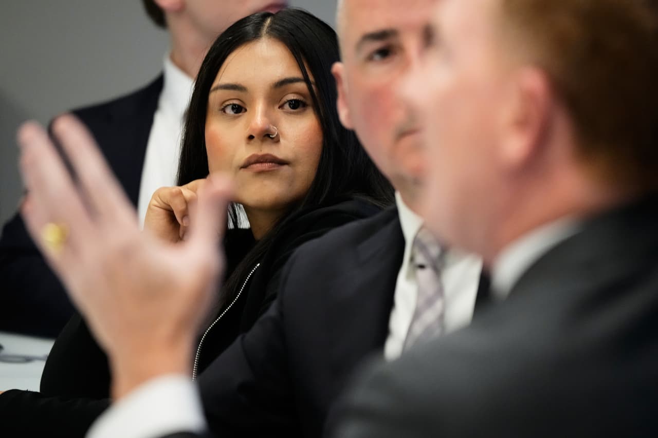 Marimar Martínez demanda al gobierno federal y cita los casos de Renée Good y Alex Pretti