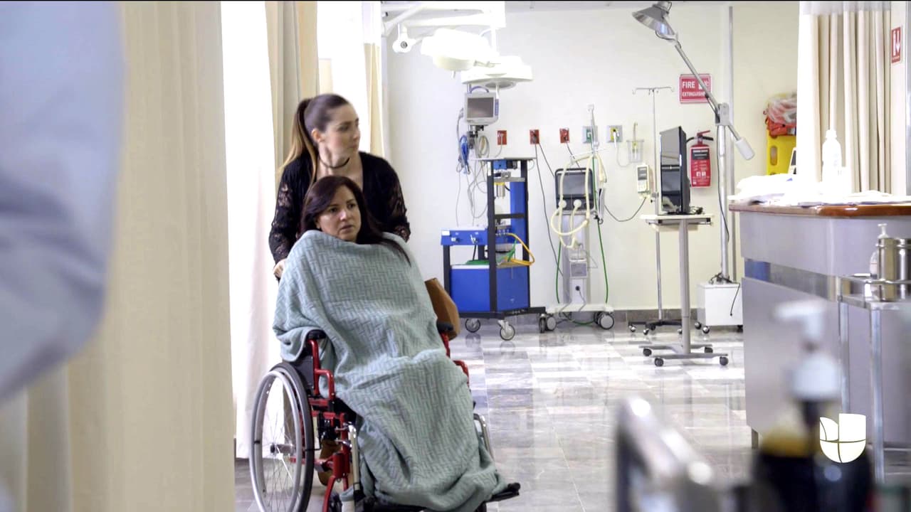 Estela y Chayo se las ingeniaron para escapar del hospital.