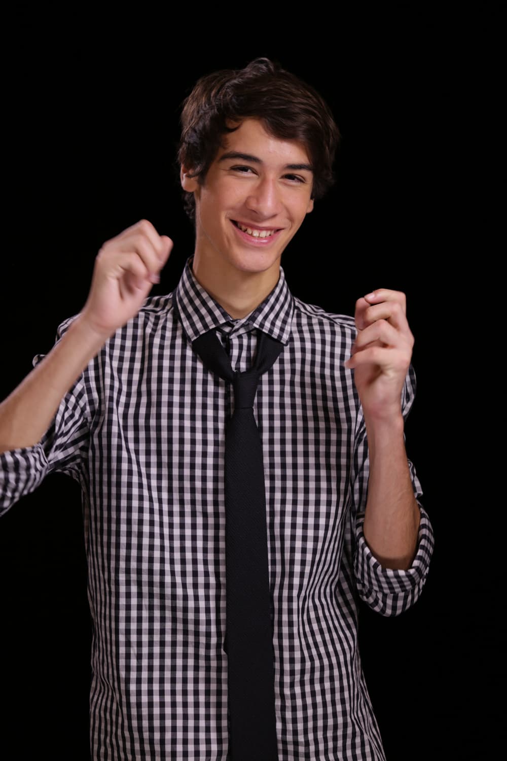 Sebas conquistó el corazón de todos con su talento y entrega en el escenario. Así recordamos sus primeras veces La Banda.