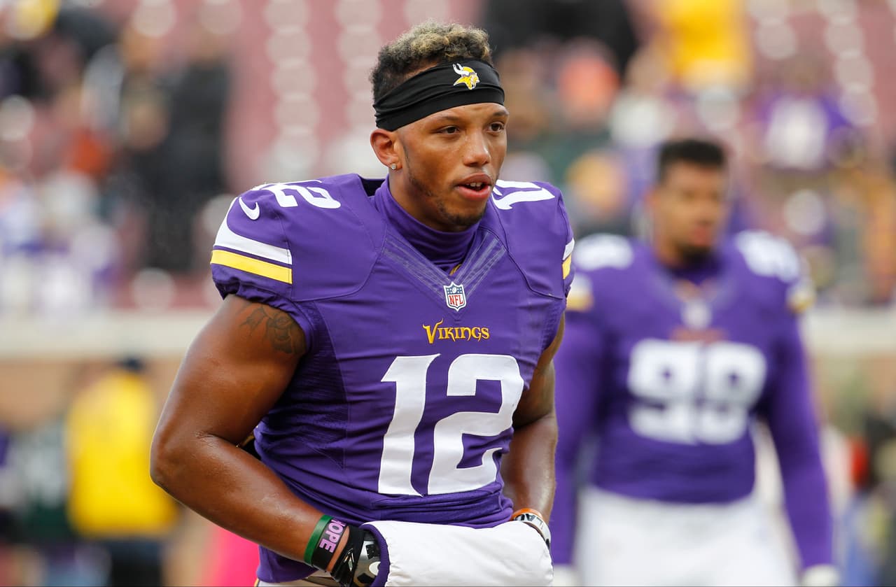 Charles Johnson no encontró su jersey de Vikings para regalo del Día del Padre