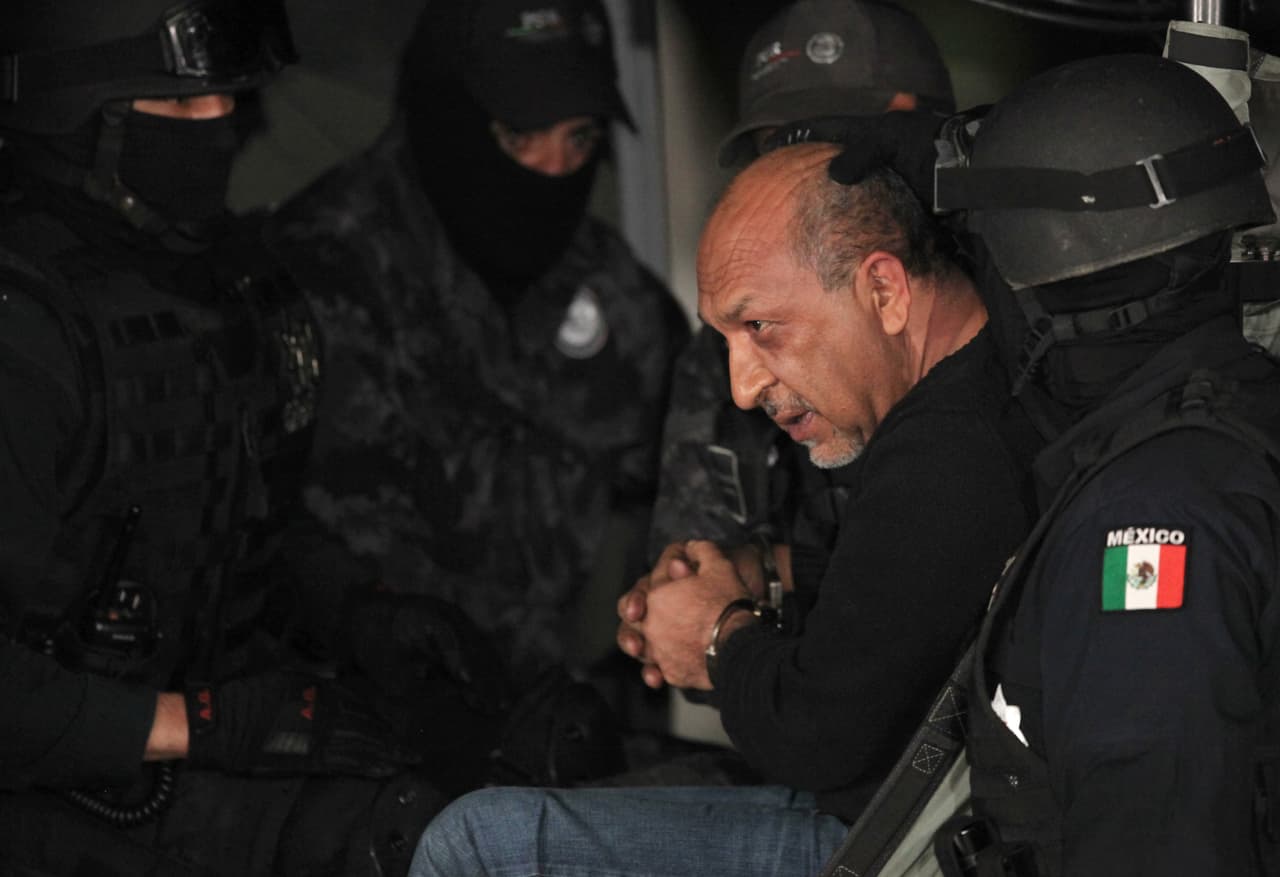 Entrega de capos a EEUU eleva las expectativas en México de lo que confesarán sobre la narcopolítica: "Tienen información muy útil"