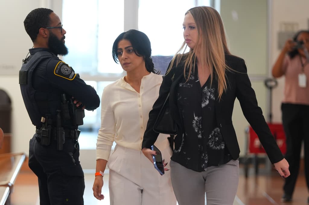 La Corte Suprema de Texas dictamina que el bebé nacido por gestación subrogada puede salir del estado
