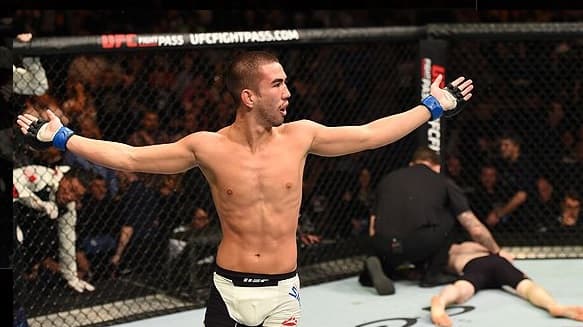 Louis Smolka sometió a Paddy Holohan en la UFC Fight Night