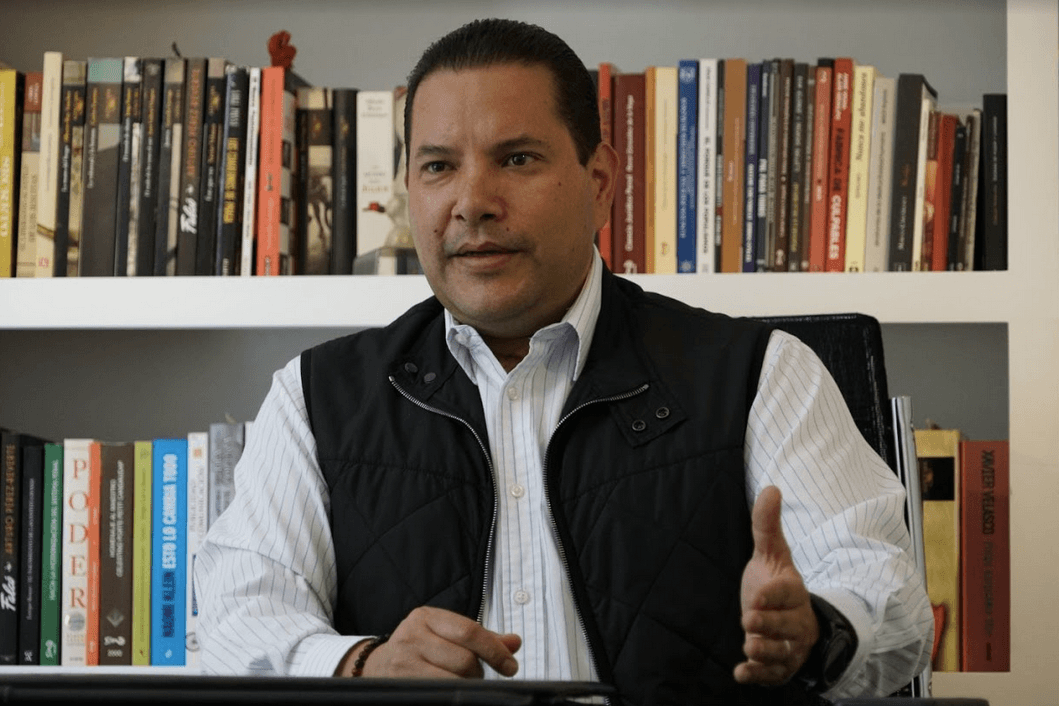 Manelich Castilla, excomisionado de la Policía Federal de México, dijo que el fentanilo está resultando un gran negocio para los narcotraficantes.