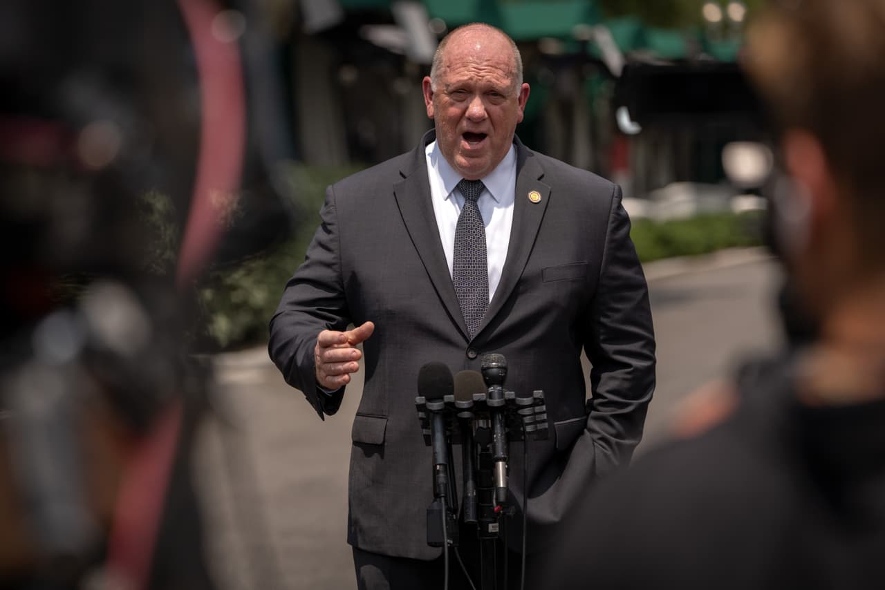 “ICE no se va a ir a ningún lado”: Tom Homan confirma que seguirán operando en Nueva York