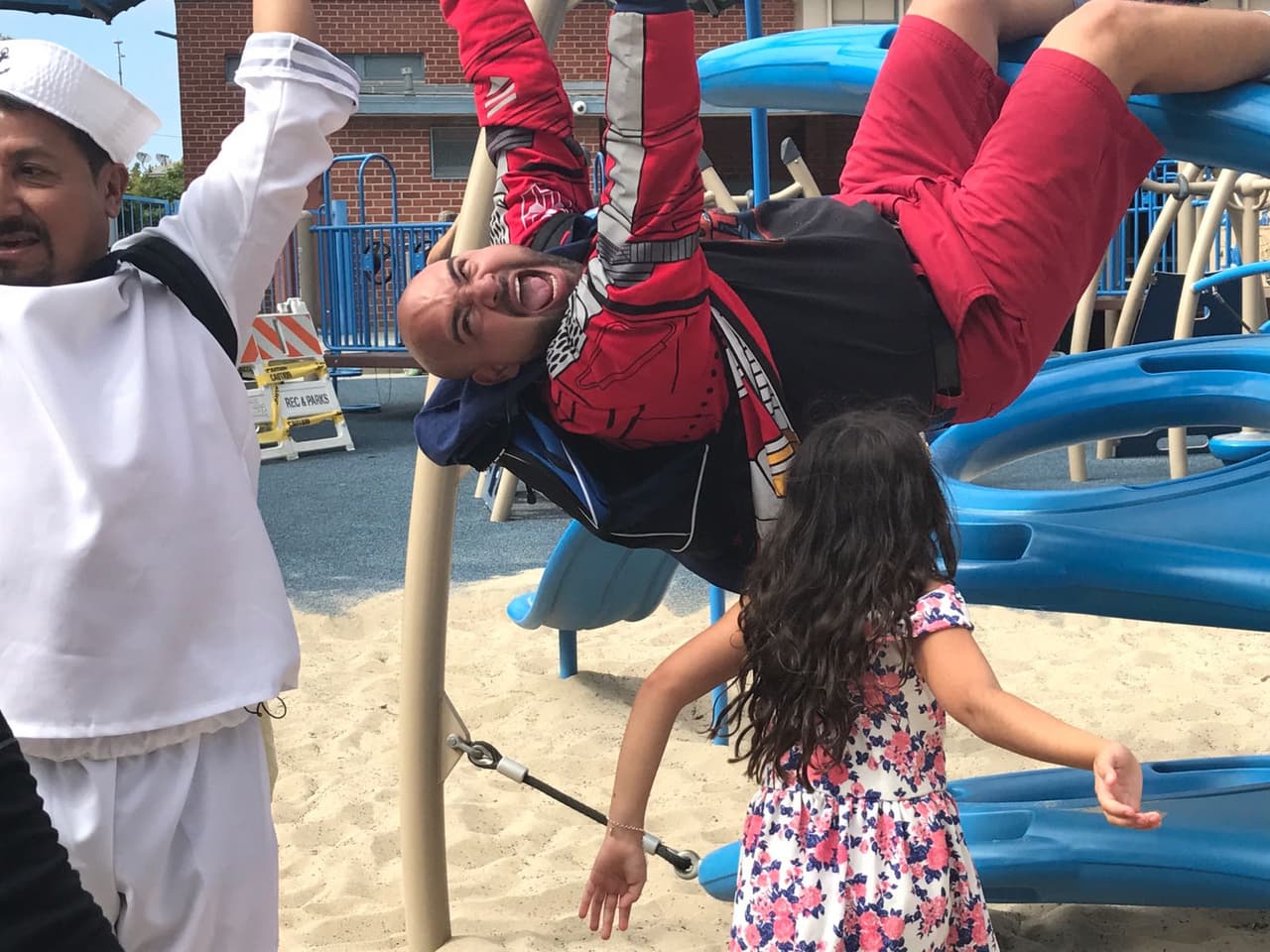 <a href="https://www.facebook.com/RaulElPelon/?fref=ts">Raúl 'El Pelón'</a>,
<a href="https://www.facebook.com/carlamedranoo/?fref=ts"> Carla Medrano </a>y
<a href="https://www.facebook.com/andresmaldonadoelfeo/?fref=ts">Andrés Maldonado</a> regresarán a las clases de la escuela por una buena razón en esta temporada.