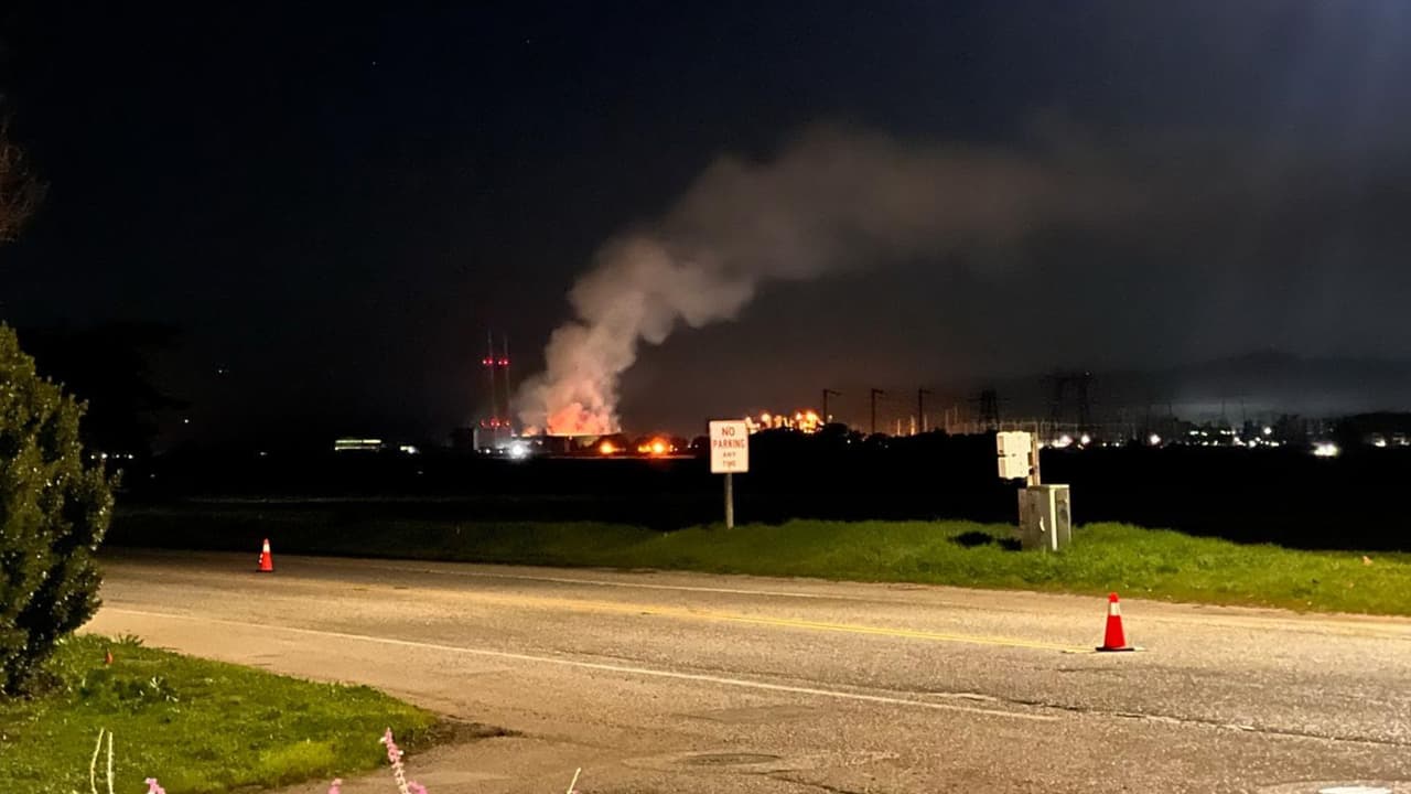 Planta de energía de Moss Landing se incendia: Estas son las órdenes de evacuación