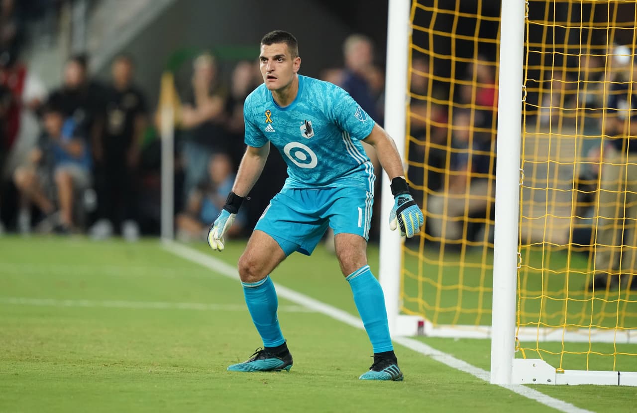 VITO MANNONE (Minnesota United FC): en su primera temporada en MLS, fue una de las claves para la impresionante mejora defensiva del equipo en 2019. El arquero italiano realizó en la temporada regular 129 atajadas y ayudó a 'los Loons' a clasificar por primera vez a los Playoffs de MLS.