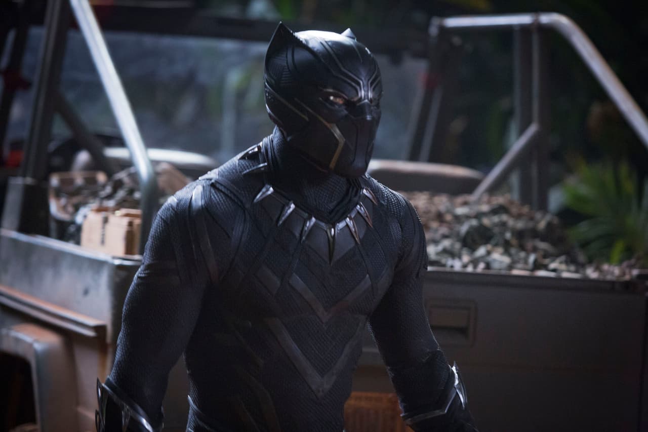 Chadwick Boseman como T'Challa.