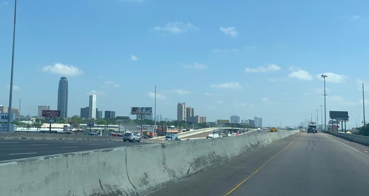 Los servicios religiosos solo pueden ser a través del internet.