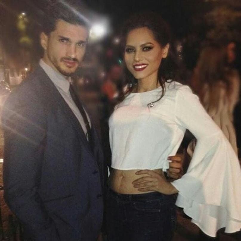 Aunque se desconoce cuánto tiempo duró su noviazgo, el diario británico The Sun reportó que el 19 de marzo de 2017 aparecieron juntos en una publicación de Instagram de Diego Garcy.
<br>