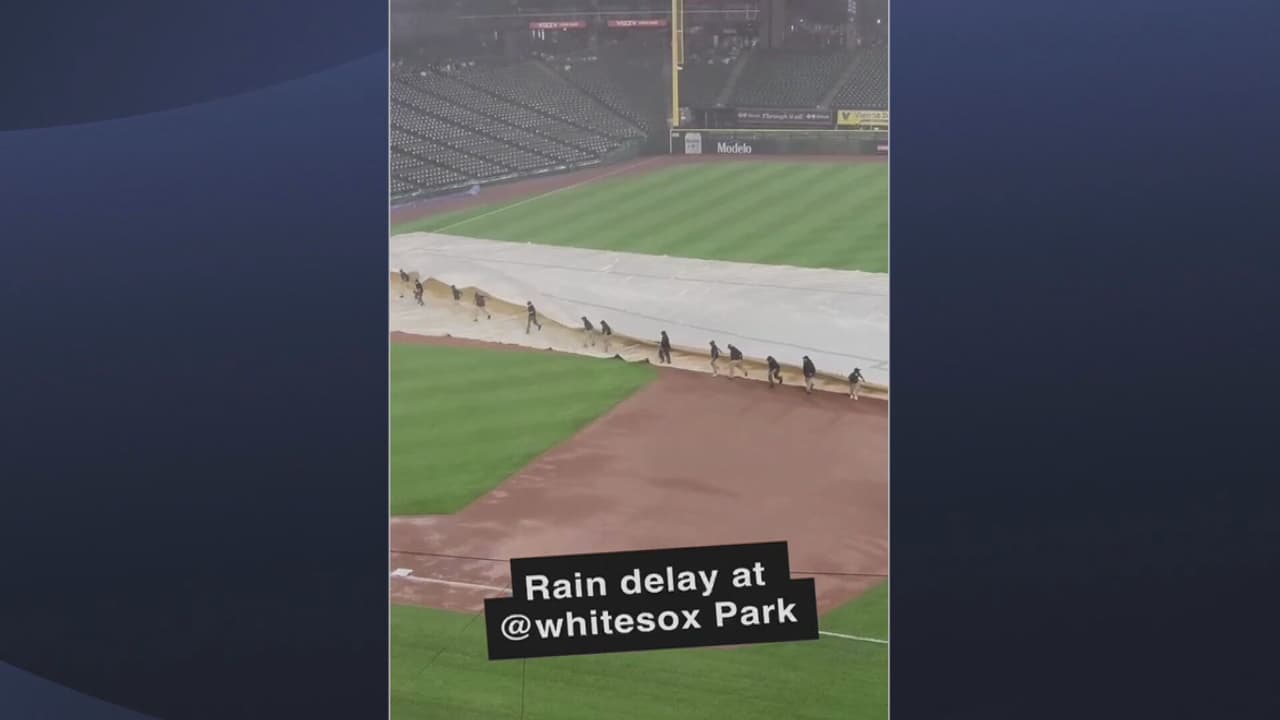 El juego de los White Sox en el Guaranteed Rate Field tuvo que ser suspendido. debido a las tormentas severas. El juego se reprogramó para el miércoles 28 de agosto, a las 4:00 p.m.
<br>
