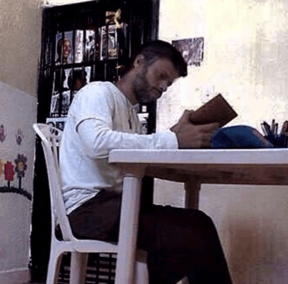 En 2017 recibió el premio Sarajov otorgado por el Parlamento Europeo y el 8 de julio emiten una sentencia en donde le otorgan casa por cárcel, sin embargo en agosto del mismo año le retiran la medida y cuatro días después se la restituyen. También le prohíben emitir declaraciones públicas.