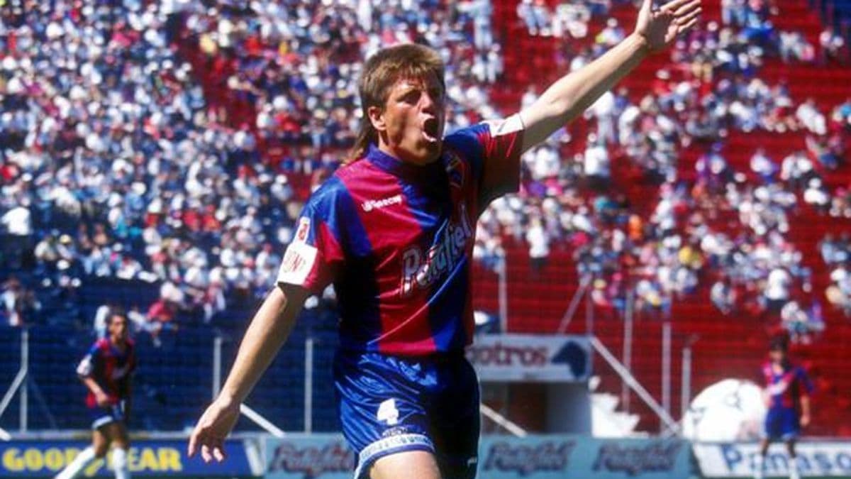 Su mejor partido como jugador fue la final de Monterrey con el Atlante.