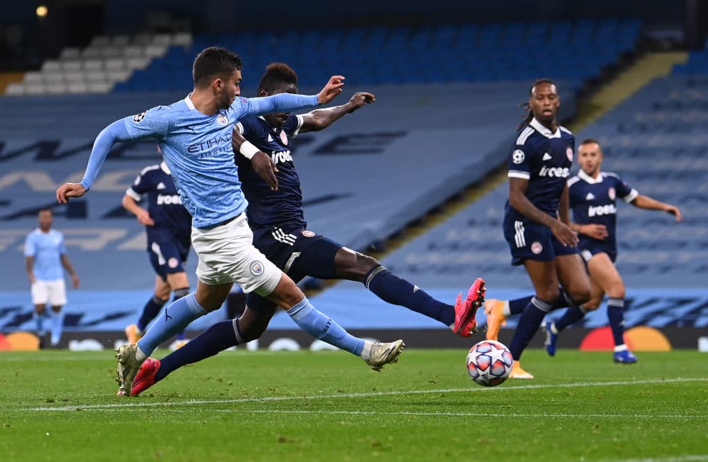 Con goles de Torres (12’), Jesús (81’) y Cancelo (90’), el Manchester City goleó en casa 3-0 al Olympiacos.
