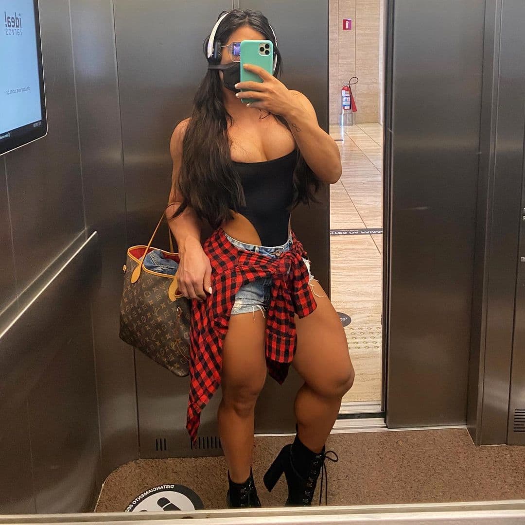 Cortez es originaria de Campinas, en el Estado de Sao Paulo y tiene 30 años.