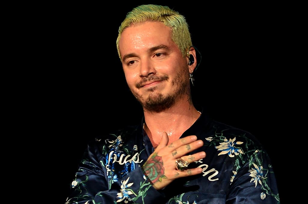 J Balvin y el proceso para eliminar un tatuaje