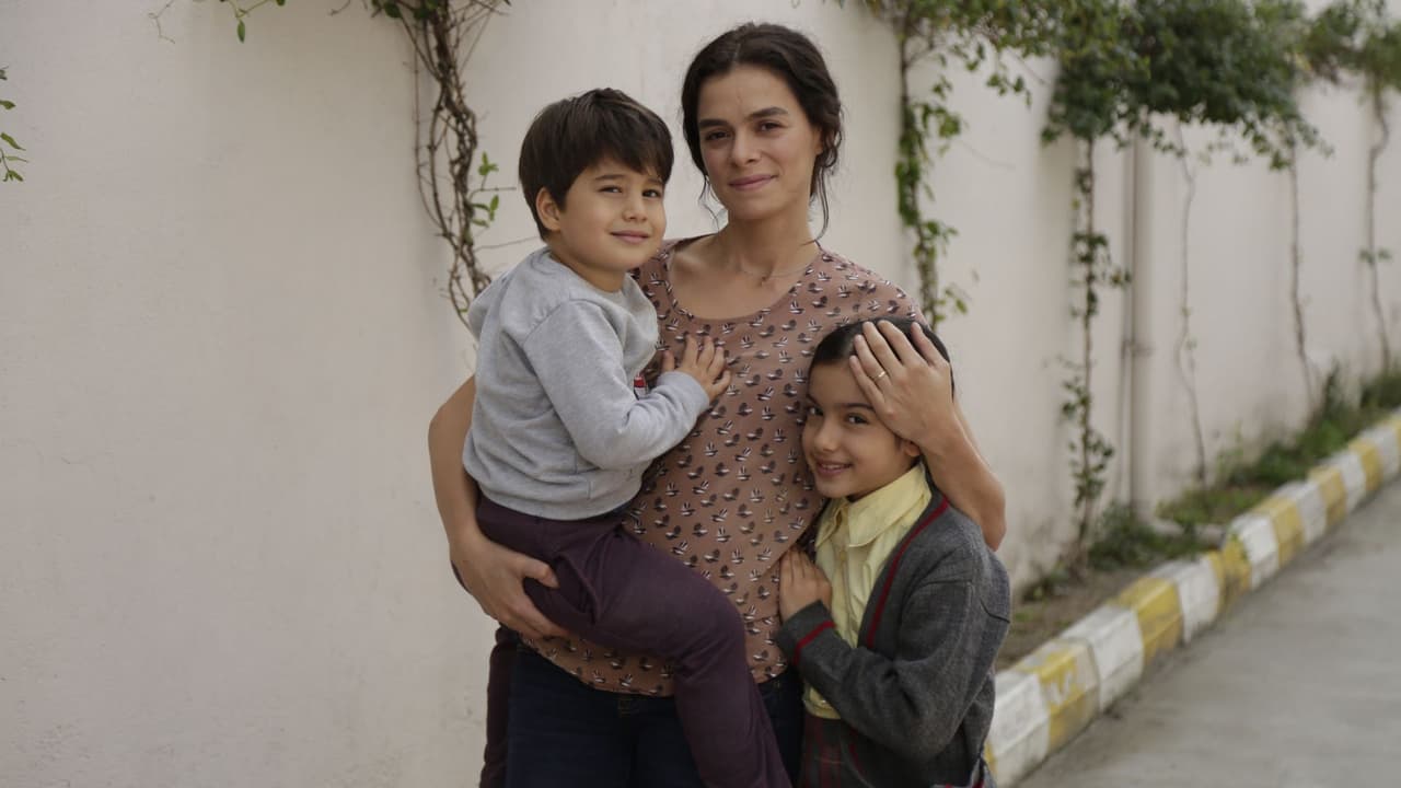 Bahar con sus más grandes amores Nisan y Doruk