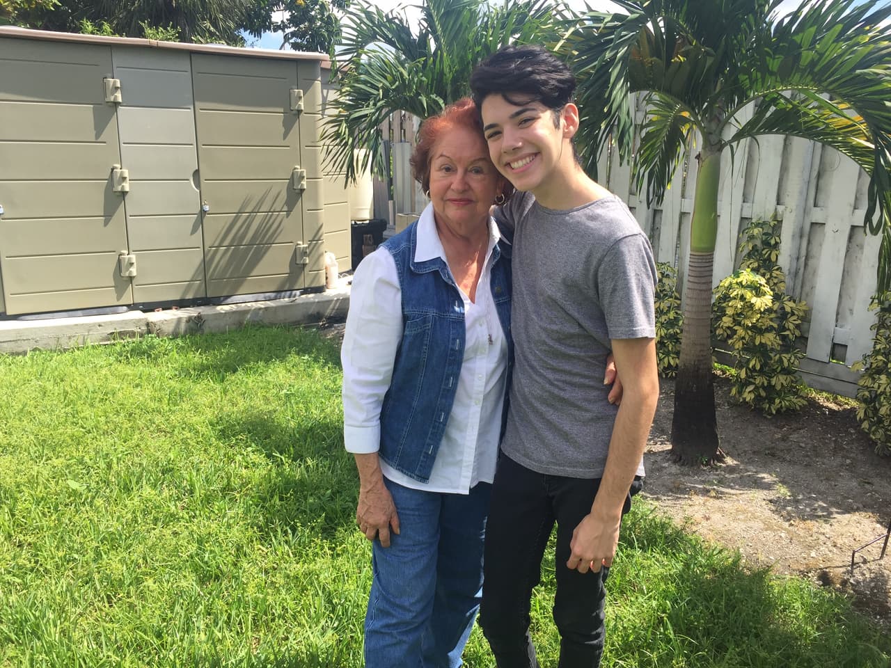 Nuestras cámaras se colaron en casa de Yoandri. El cubano nos mostró los rincones de su crib.