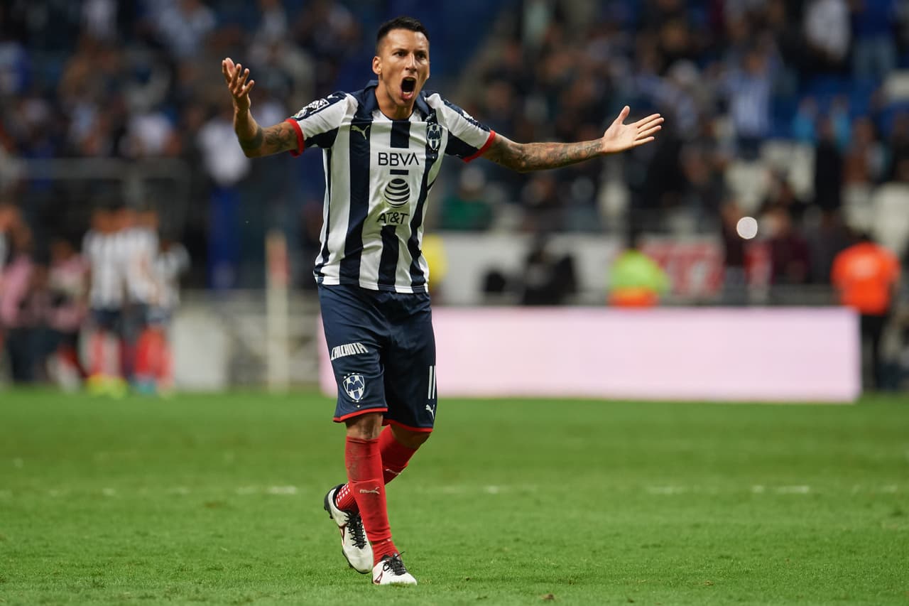 El argentino Leonel Vangioni es baja de Rayados.