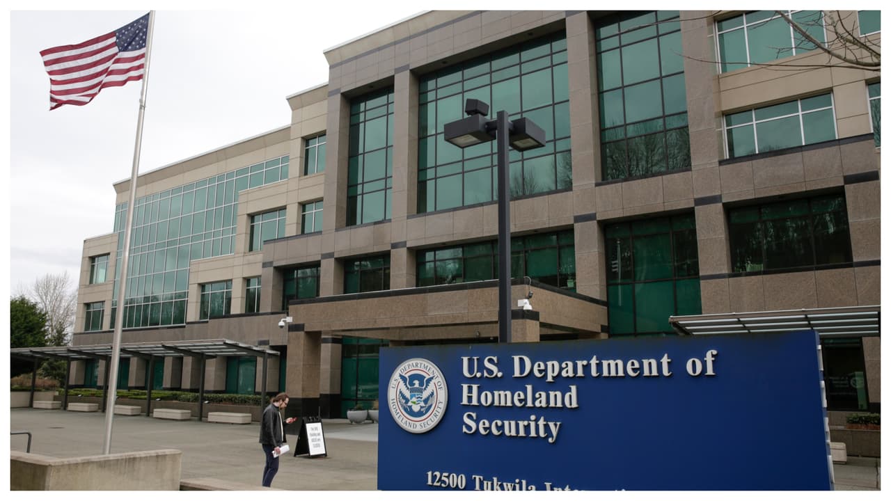 EEUU extiende hasta el 2023 los permisos de trabajo para los venezolanos que tienen TPS