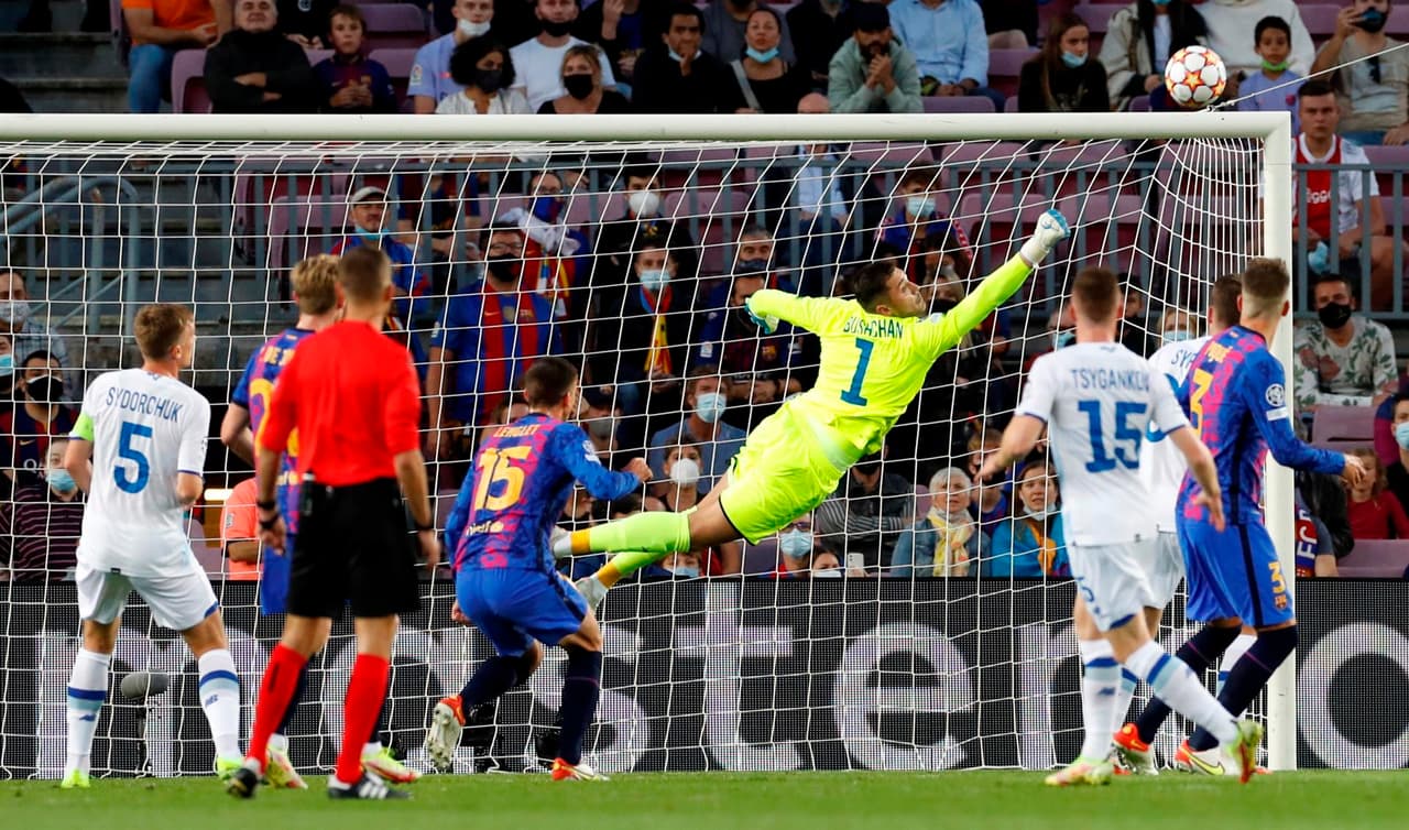 Barcelona respira, consigue tres puntos y continúa en la lucha tras derrotar por la mínima al Dynamo de Kiev, con anotación de Gerard Piqué durante la Jornada 3 en la UEFA Champions League.