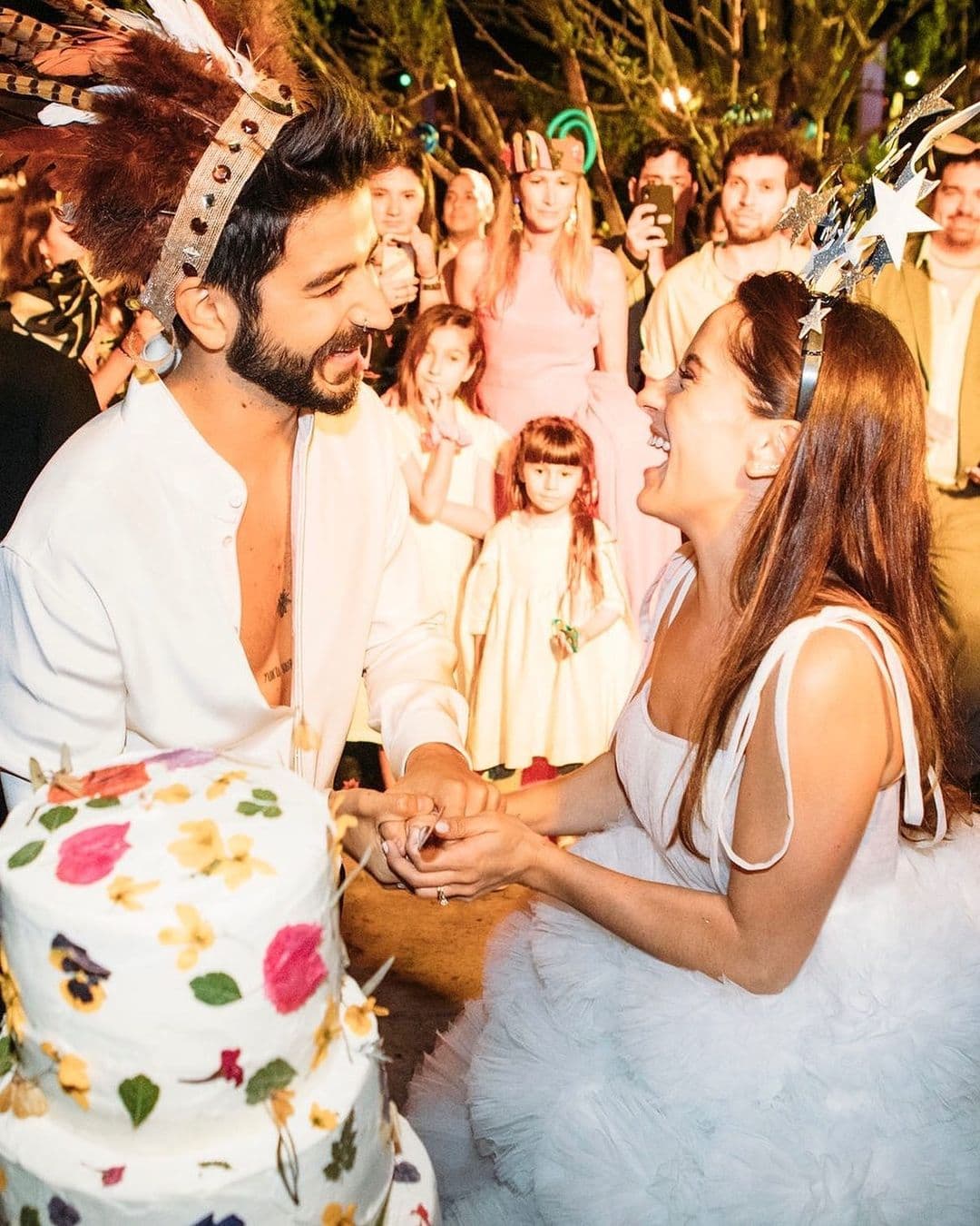 Camilo y Evaluna son el mejor ejemplo de pareja que inundan con ternura a las redes sociales y provocan a todos los usuarios de buscarse un amor tan perfecto como el de ellos dos.