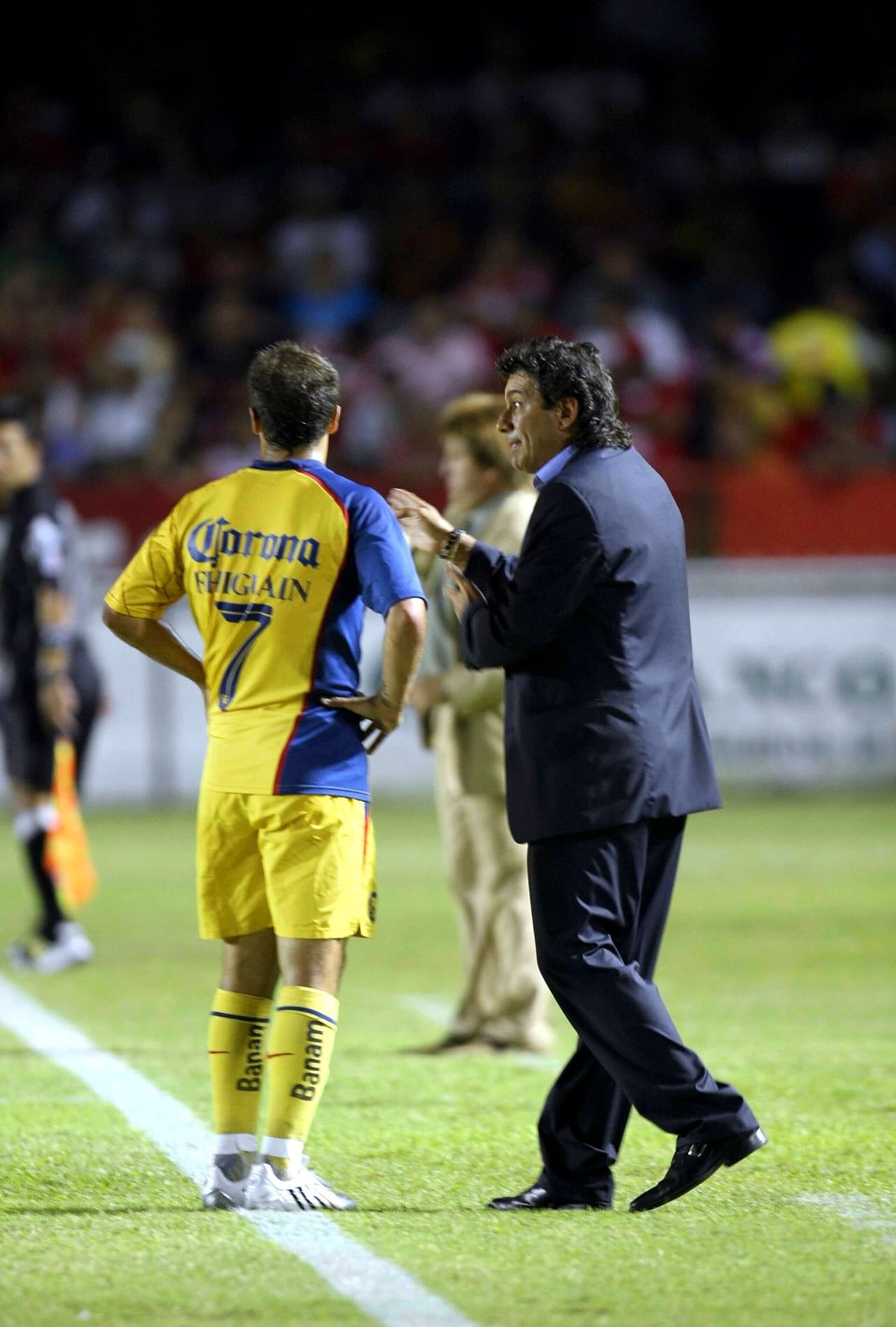 Aquél torneo terminaron catalogados como un ‘cheque al portador’ tras haber Impuesto un record negativo de descalabros tras haber
<b> perdido 12 encuentros</b>, siendo la cifra de derrotas más grande en la historia del América en torneos cortos.