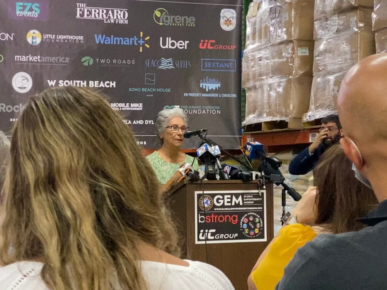 Zulia Taub, una de las sobrevivientes del colapso, aseguró que quiere quedarse en Surfside, donde tenía más de 20 años viviendo.