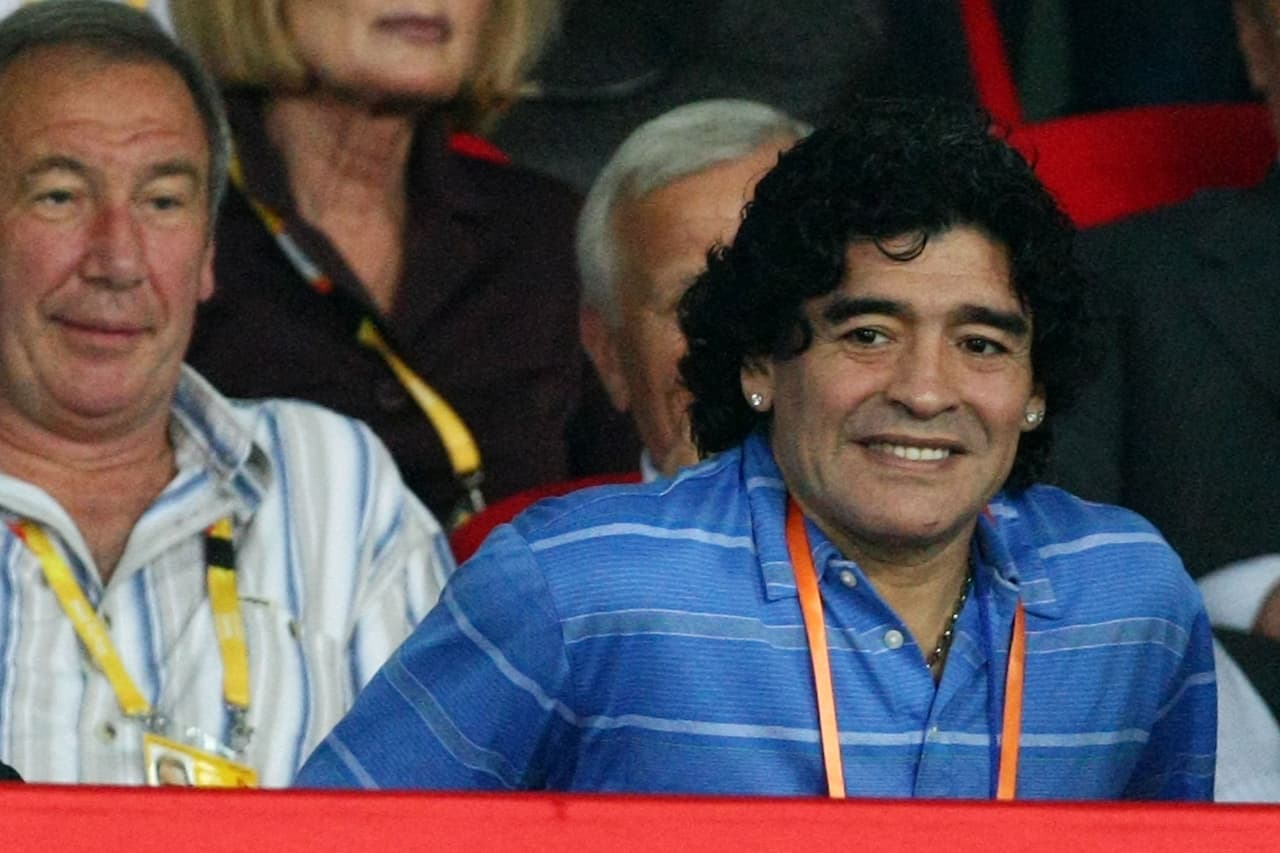 Marzo y abril de 2007:
<b> </b>Nuevamente Maradona fue hospitalizado, esta vez por exceso en el consumo de bebidas alcohólicas.