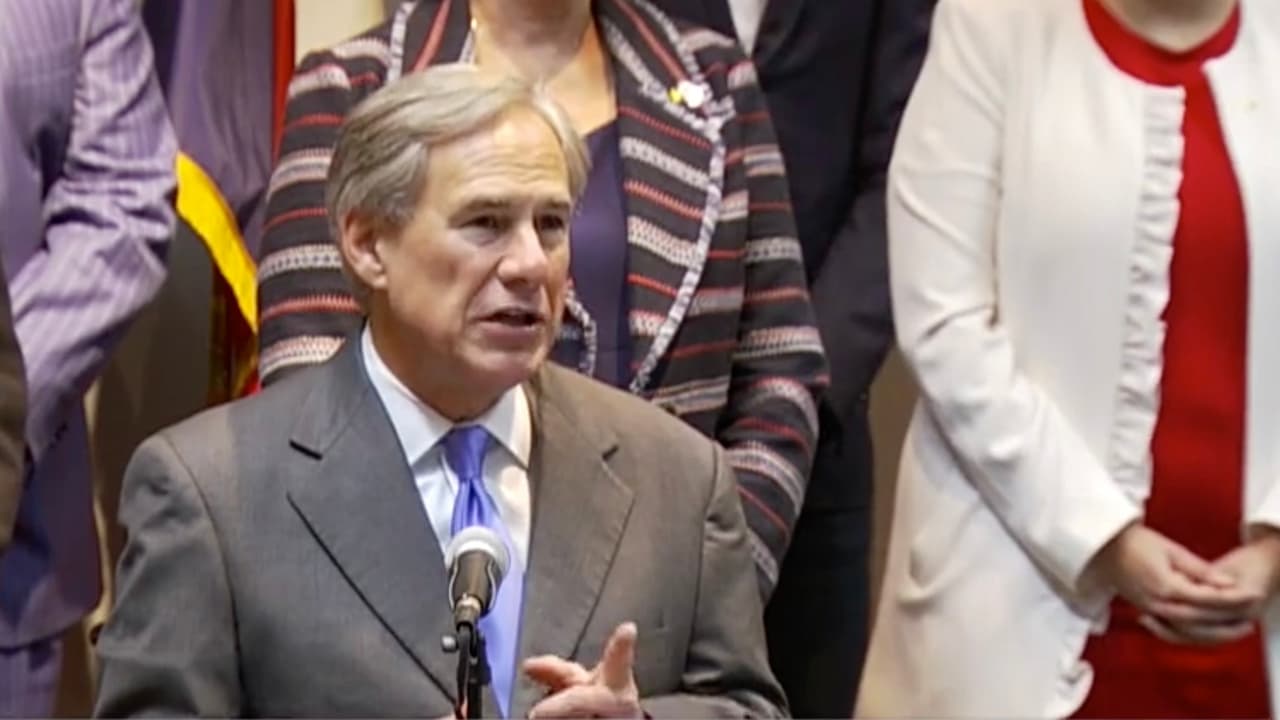 "Duros castigos": Gobernador de Texas propone penalizar saqueos, disturbios y violencia durante protestas